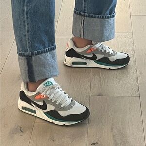 Nike Air Max Correlate Women's Shoes_ Size 7.5